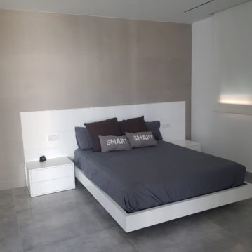 Cabezal y cama de madera a medida