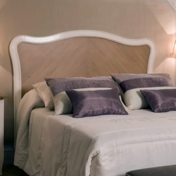 Cabezal y cama de madera a medida