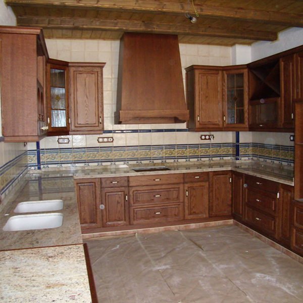 Cocinas de madera en Valencia