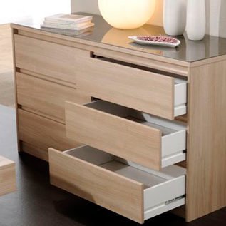 Cómodas de madera a medida en Valencia