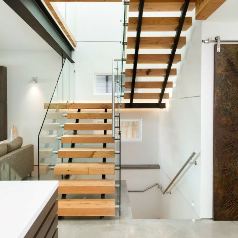 Escaleras de madera en Valencia