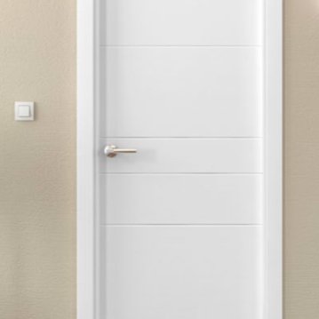 Puerta de madera lacada blanca