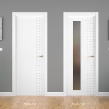 Puerta de madera lacada blanca
