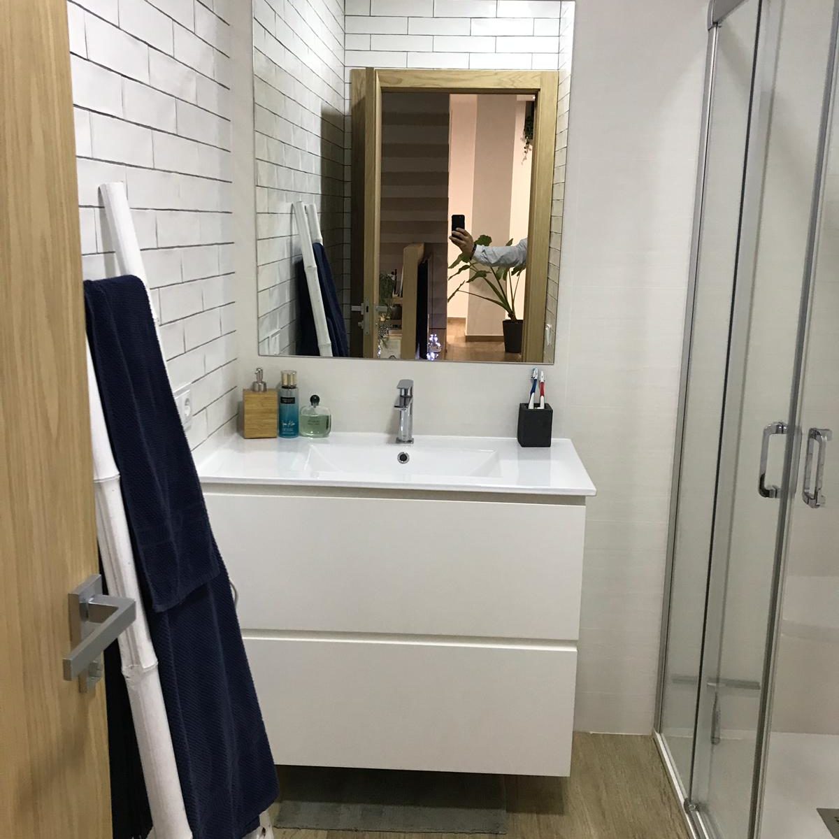 muebles de madera para baños